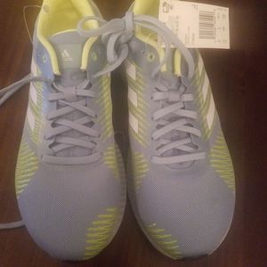 Women's NIB Adidas Solardrive St Running Shoes Ash